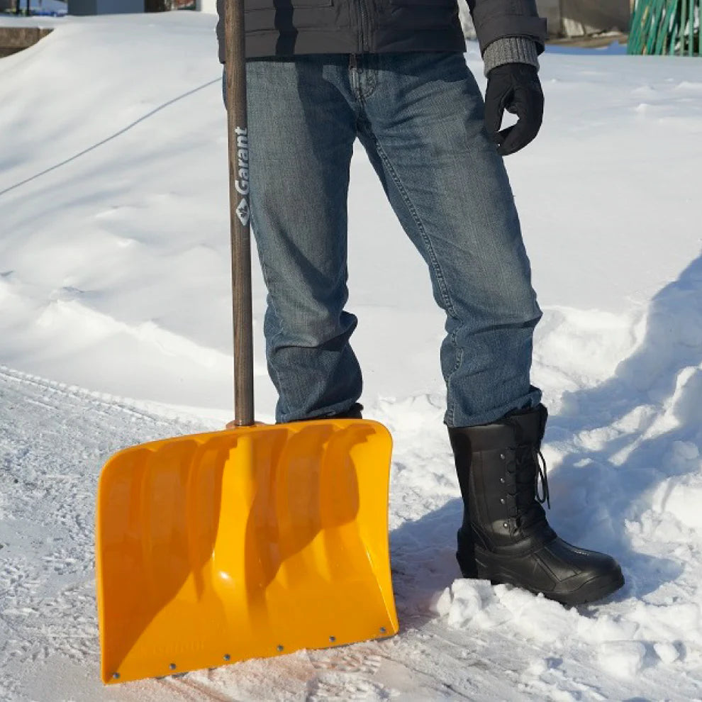 19-inch Poly Snow Shovel with Steel Wear Strip, Hardwood Handle